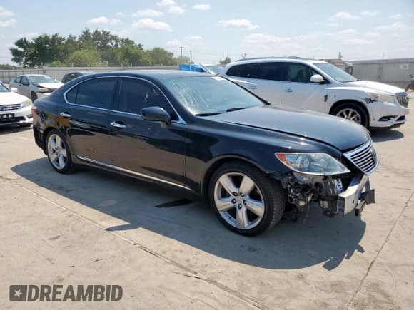 ✅ 2008 Lexus LS 460 L • VIN: JTHGL46FX85031729 • Lot: 67689495. Listed on Copart with 114,529 mi. Free auction sales archive from the USA and detailed vehicle history report at DreamBid. Image 4.
