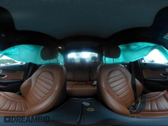 ✅ 2020 Mercedes-Benz C 43 AMG • VIN: W1KWF6EB0LR596187 • Lot: 42644855. Wystawiony na IAAI z przebiegiem 64 260 mil. Bezpłatny archiwum sprzedaży aukcyjnych z USA i szczegółowy raport historii pojazdu na DreamBid. Zdjęcie 18.