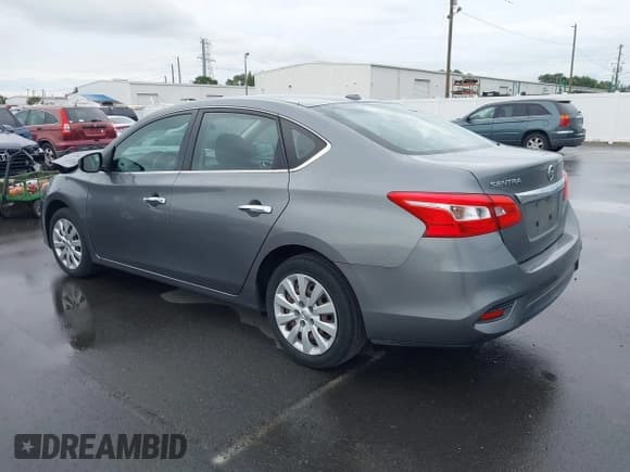 ✅ 2017 Nissan Sentra SL • VIN: 3N1AB7AP8HY295906 • Lot: 43188421. Listed on IAAI with 60,040 mi. Free auction sales archive from the USA and detailed vehicle history report at DreamBid. Image 3.