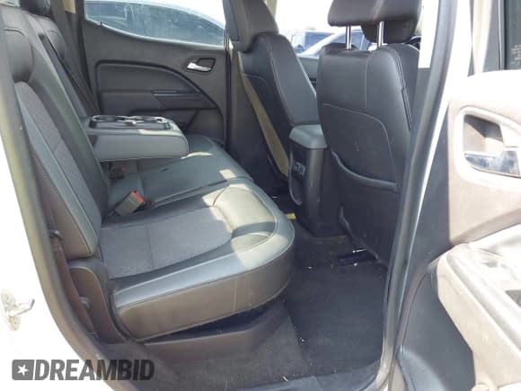 ✅ 2016 Chevrolet Colorado 4WD Z71 • VIN: 1GCGTDE30G1349972 • Лот: 43185930. Опубликован ранее на IAAI с пробегом 208 415 миль. Бесплатный доступ к архиву аукционных продаж из США и подробный отчёт об истории автомобиля на DreamBid. Изображение 8.