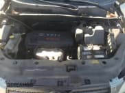 ✅ 2007 Toyota RAV4 • VIN: JTMBD35V175076083 • Lot: 92801215. Wystawiony na Copart z przebiegiem 103 365 mil. Bezpłatny archiwum sprzedaży aukcyjnych z USA i szczegółowy raport historii pojazdu na DreamBid. Zdjęcie 12.