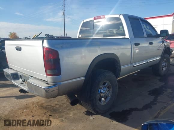 ✅ 2006 Dodge 3500 SLT • VIN: 3D7LX38C86G139313 • Lot: 43516972. Listed on IAAI with Not provided. Free auction sales archive from the USA and detailed vehicle history report at DreamBid. Image 4.