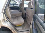 ✅ 2004 Toyota 4Runner SR5 • VIN: JTEZU14R740027532 • Lot: 43025207. Listed on IAAI with 174,316 mi. Free auction sales archive from the USA and detailed vehicle history report at DreamBid. Image 8.