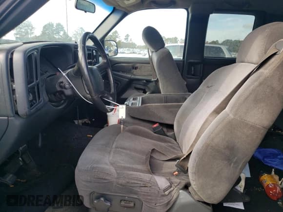 ✅ 2002 Chevrolet Silverado 1500 LS • VIN: 2GCEC19T921366188 • Лот: 79676264. Опубликован ранее на Copart с пробегом Не указан. Бесплатный доступ к архиву аукционных продаж из США и подробный отчёт об истории автомобиля на DreamBid. Изображение 7.