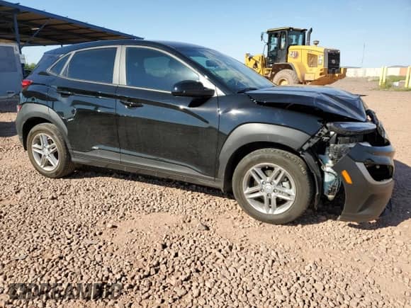 2022 Hyundai Kona SE with VIN KM8K22AB9NU819521, listed as a Copart auction lot 81771675 with 8,530 mi miles and Salvage title. Bid and sale history available at DreamBid. Image 4.