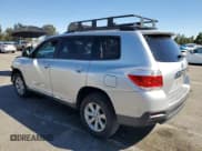 ✅ 2012 Toyota Highlander • VIN: 5TDZK3EH5CS059189 • Лот: 86339525. Опубликован ранее на Copart с пробегом 283 337 миль. Бесплатный доступ к архиву аукционных продаж из США и подробный отчёт об истории автомобиля на DreamBid. Изображение 2.