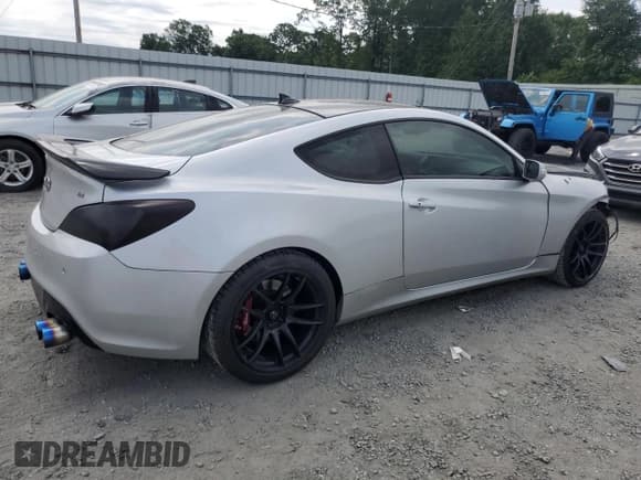 ✅ 2015 Hyundai Genesis Coupe 3.8L Base • VIN: KMHHU6KJ8FU126376 • Lot: 57450895. Listed on Copart with 67,739 mi. Free auction sales archive from the USA and detailed vehicle history report at DreamBid. Image 3.