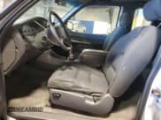 ✅ 2002 Ford Explorer Sport Value • VIN: 1FMYU70EX2UB69736 • Lot: 76315924. Wystawiony na Copart z przebiegiem 109 492 mil. Bezpłatny archiwum sprzedaży aukcyjnych z USA i szczegółowy raport historii pojazdu na DreamBid. Zdjęcie 7.