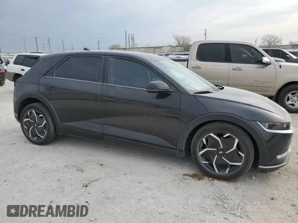 2022 Hyundai Ioniq 5 SE z VIN KM8KM4AE4NU068683, wystawiony jako Copart lot #44712314 z przebiegiem 33 385 mil mil oraz . Historia ofert i sprzedaży dostępna na DreamBid. Obrazek 4.
