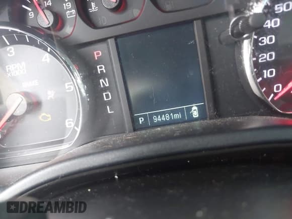 ✅ 2018 GMC Sierra 1500 • VIN: 1GTV2LEC0JZ359155 • Лот: 43235382. Опубликован ранее на IAAI с пробегом 94 481 миль. Бесплатный доступ к архиву аукционных продаж из США и подробный отчёт об истории автомобиля на DreamBid. Изображение 7.