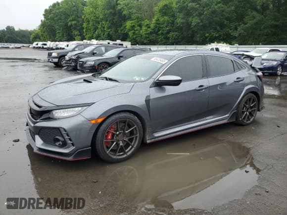 ✅ 2018 Honda Civic Type R Touring • VIN: SHHFK8G73JU203018 • Lot: 55425465. Wystawiony na Copart z przebiegiem Nie podano. Bezpłatny archiwum sprzedaży aukcyjnych z USA i szczegółowy raport historii pojazdu na DreamBid. Zdjęcie 1.
