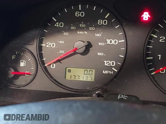 ✅ 2001 Subaru Forester S • VIN: JF1SF65611G755941 • Lot: 43763211. Wystawiony na IAAI z przebiegiem 177 137 mil. Bezpłatny archiwum sprzedaży aukcyjnych z USA i szczegółowy raport historii pojazdu na DreamBid. Zdjęcie 7.