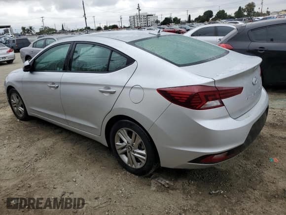 ✅ 2019 Hyundai Elantra SEL • VIN: KMHD84LF1KU810097 • Lot: 81709425. Listed on Copart with 979 mi. Free auction sales archive from the USA and detailed vehicle history report at DreamBid. Image 2.