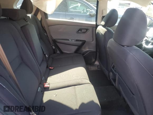 ✅ 2023 Nissan Rogue S • VIN: 5N1BT3AA1PC810234 • Лот: 62953445. Опубликован ранее на Copart с пробегом 27 523 миль. Бесплатный доступ к архиву аукционных продаж из США и подробный отчёт об истории автомобиля на DreamBid. Изображение 10.