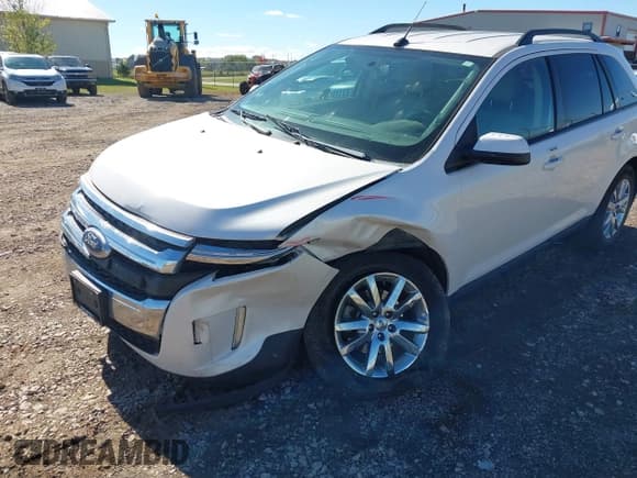 ✅ 2014 Ford Edge SEL • VIN: 2FMDK4JC7EBA30156 • Lot: 43385786. Listed on IAAI with 135,813 mi. Free auction sales archive from the USA and detailed vehicle history report at DreamBid. Image 6.