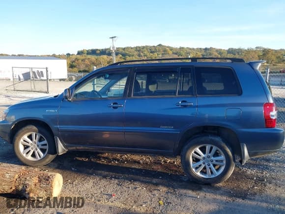 ✅ 2007 Toyota Highlander w/3rd Row • VIN: JTEEW21A370036360 • Lot: 43595395. Wystawiony na IAAI z przebiegiem 220 402 mil. Bezpłatny archiwum sprzedaży aukcyjnych z USA i szczegółowy raport historii pojazdu na DreamBid. Zdjęcie 14.