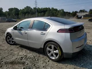 ✅ 2013 Chevrolet Volt • VIN: 1G1RD6E46DU129605 • Lot: 64629544. Wystawiony na Copart z przebiegiem 149 896 mil. Bezpłatny archiwum sprzedaży aukcyjnych z USA i szczegółowy raport historii pojazdu na DreamBid. Zdjęcie 2.