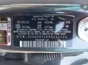 ✅ 2024 Kia K5 EX • VIN: 5XXG34J26RG252103 • Lot: 43298328. Wystawiony na IAAI z przebiegiem 50 144 mil. Bezpłatny archiwum sprzedaży aukcyjnych z USA i szczegółowy raport historii pojazdu na DreamBid. Zdjęcie 9.