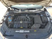 ✅ 2016 Volkswagen Passat SEL Premium • VIN: 1VWCM7A34GC061764 • Лот: 62017525. Опубликован ранее на Copart с пробегом 260 529 миль. Бесплатный доступ к архиву аукционных продаж из США и подробный отчёт об истории автомобиля на DreamBid. Изображение 11.