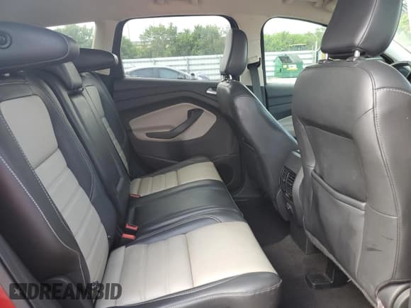 ✅ 2019 Ford Escape SEL • VIN: 1FMCU0HD7KUA88173 • Lot: 70126525. Listed on Copart with 95,789 mi. Free auction sales archive from the USA and detailed vehicle history report at DreamBid. Image 10.