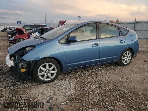 ✅ 2007 Toyota Prius • VIN: JTDKB20U177675875 • Lot: 93255845. Listed on Copart with 92,724 mi. Free auction sales archive from the USA and detailed vehicle history report at DreamBid. Image 1.