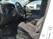 ✅ 2020 Chevrolet Silverado 1500 LT • VIN: 3GCUYDEDXLG329639 • Lot: 73648224. Wystawiony na Copart z przebiegiem 107 749 mil. Bezpłatny archiwum sprzedaży aukcyjnych z USA i szczegółowy raport historii pojazdu na DreamBid. Zdjęcie 7.