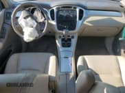 ✅ 2007 Toyota Highlander • VIN: JTEGP21A670127502 • Lot: 71696315. Wystawiony na Copart z przebiegiem Nie podano. Bezpłatny archiwum sprzedaży aukcyjnych z USA i szczegółowy raport historii pojazdu na DreamBid. Zdjęcie 8.