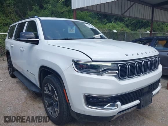 ✅ 2023 Jeep Wagoneer Series III • VIN: 1C4SJSDP5PS540838 • Лот: 42759405. Опубликован ранее на IAAI с пробегом 72 439 миль. Бесплатный доступ к архиву аукционных продаж из США и подробный отчёт об истории автомобиля на DreamBid. Изображение 1.