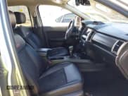 ✅ 2021 Ford Ranger XL • VIN: 1FTER4FH7MLD52304 • Lot: 42343595. Wystawiony na IAAI z przebiegiem 44 438 mil. Bezpłatny archiwum sprzedaży aukcyjnych z USA i szczegółowy raport historii pojazdu na DreamBid. Zdjęcie 5.