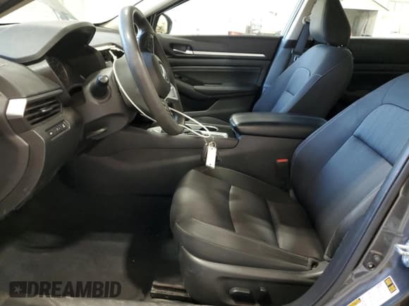 ✅ 2021 Nissan Altima SV • VIN: 1N4BL4DW2MN354140 • Lot: 87083915. Listed on Copart with 81,183 mi. Free auction sales archive from the USA and detailed vehicle history report at DreamBid. Image 7.