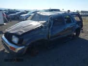 ✅ 1998 Toyota 4Runner Limited • VIN: JT3HN87R1W0181839 • Лот: 42820963. Опубликован ранее на IAAI с пробегом 236 462 миль. Бесплатный доступ к архиву аукционных продаж из США и подробный отчёт об истории автомобиля на DreamBid. Изображение 2.