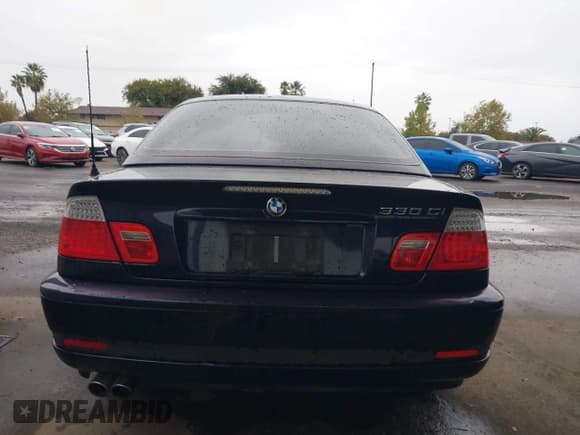 ✅ 2005 BMW 3 Series 330Ci • VIN: WBABW53475PL50580 • Lot: 43712616. Listed on IAAI with 152,232 mi. Free auction sales archive from the USA and detailed vehicle history report at DreamBid. Image 17.