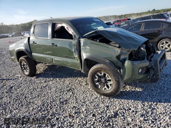 ✅ 2021 Toyota Tacoma TRD Off Road • VIN: 3TMCZ5AN1MM418130 • Lot: 89563635. Wystawiony na Copart z przebiegiem 110 538 mil. Bezpłatny archiwum sprzedaży aukcyjnych z USA i szczegółowy raport historii pojazdu na DreamBid. Zdjęcie 4.