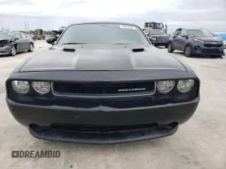 ✅ 2012 Dodge Challenger SXT • VIN: 2C3CDYAG7CH124959 • Lot: 70822264. Wystawiony na Copart z przebiegiem 184 413 mil. Bezpłatny archiwum sprzedaży aukcyjnych z USA i szczegółowy raport historii pojazdu na DreamBid. Zdjęcie 5.