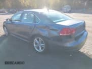 ✅ 2015 Volkswagen Passat SE • VIN: 1VWBV7A36FC078234 • Лот: 43385672. Опубликован ранее на IAAI с пробегом 102 906 миль. Бесплатный доступ к архиву аукционных продаж из США и подробный отчёт об истории автомобиля на DreamBid. Изображение 3.