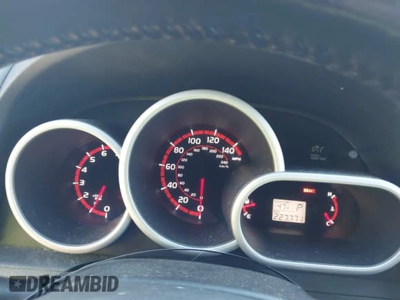 ✅ 2009 Pontiac Vibe 1SB • VIN: 5Y2SP67029Z451324 • Lot: 43769578. Wystawiony na IAAI z przebiegiem 227 771 mil. Bezpłatny archiwum sprzedaży aukcyjnych z USA i szczegółowy raport historii pojazdu na DreamBid. Zdjęcie 7.