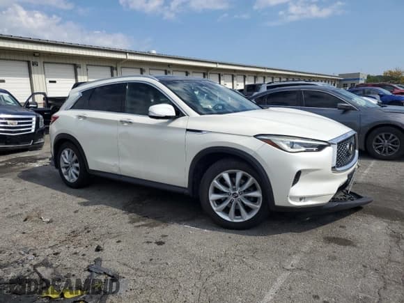 ✅ 2019 Infiniti QX50 Essential • VIN: 3PCAJ5M33KF108779 • Лот: 80385295. Опубликован ранее на Copart с пробегом 76 491 миль. Бесплатный доступ к архиву аукционных продаж из США и подробный отчёт об истории автомобиля на DreamBid. Изображение 4.