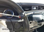 ✅ 2017 Toyota Corolla L • VIN: 5YFBURHE0HP667704 • Lot: 43565227. Wystawiony na IAAI z przebiegiem 135 750 mil. Bezpłatny archiwum sprzedaży aukcyjnych z USA i szczegółowy raport historii pojazdu na DreamBid. Zdjęcie 11.