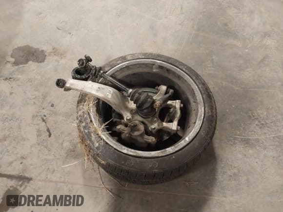 ✅ 2014 Lexus IS 250 • VIN: JTHCF1D23E5002623 • Lot: 41984262. Listed on IAAI with 108,924 mi. Free auction sales archive from the USA and detailed vehicle history report at DreamBid. Image 12.