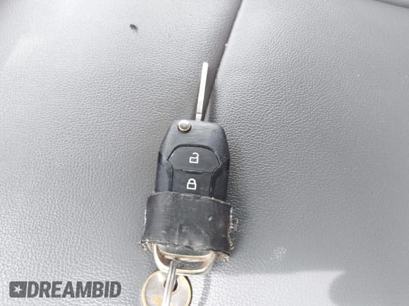 ✅ 2021 Ford F-150 XL • VIN: 1FTMF1CB7MKE81507 • Lot: 41903595. Listed on IAAI with 71,860 mi. Free auction sales archive from the USA and detailed vehicle history report at DreamBid. Image 11.