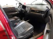 ✅ 2019 Mitsubishi Outlander SE • VIN: JA4AD3A31KZ042964 • Lot: 39955336. Listed on IAAI with 89,497 mi. Free auction sales archive from the USA and detailed vehicle history report at DreamBid. Image 5.