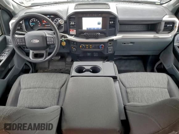 ✅ 2022 Ford F-150 XL • VIN: 1FTFX1E55NFA14173 • Lot: 95120795. Listed on Copart with 53,888 mi. Free auction sales archive from the USA and detailed vehicle history report at DreamBid. Image 8.