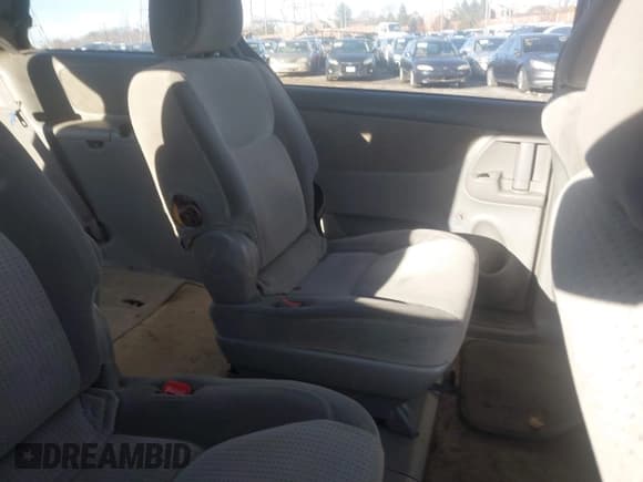 ✅ 2009 Toyota Sienna LE • VIN: 5TDZK23C99S229368 • Лот: 43853356. Опубликован ранее на IAAI с пробегом 147 236 миль. Бесплатный доступ к архиву аукционных продаж из США и подробный отчёт об истории автомобиля на DreamBid. Изображение 8.