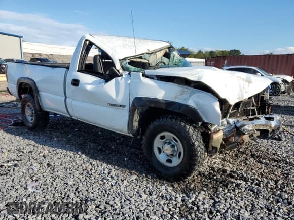 ✅ 2004 Chevrolet Silverado 2500HD Work Truck • VIN: 1GCHC24U14E100457 • Лот: 85737715. Опубликован ранее на Copart с пробегом Не указан. Бесплатный доступ к архиву аукционных продаж из США и подробный отчёт об истории автомобиля на DreamBid. Изображение 4.