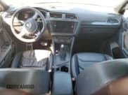 ✅ 2018 Volkswagen Tiguan SEL Premium • VIN: 3VV5B7AX6JM185417 • Lot: 82032505. Listed on Copart with 96,694 mi. Free auction sales archive from the USA and detailed vehicle history report at DreamBid. Image 8.