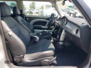 ✅ 2004 MINI Hardtop S • VIN: WMWRE33484TD88754 • Лот: 42490245. Опубликован ранее на IAAI с пробегом 85 680 миль. Бесплатный доступ к архиву аукционных продаж из США и подробный отчёт об истории автомобиля на DreamBid. Изображение 5.