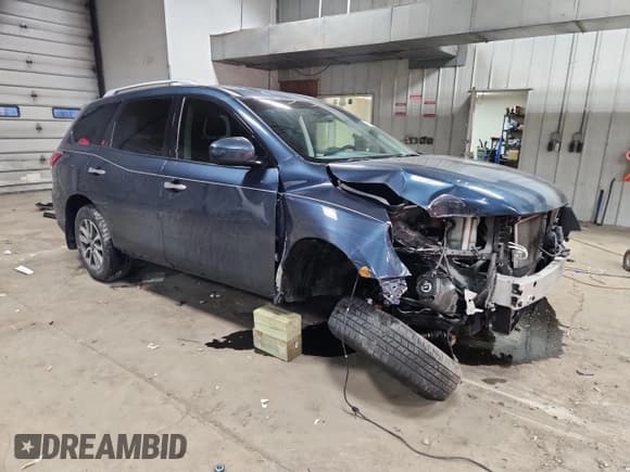 ✅ 2013 Nissan Pathfinder SV • VIN: 5N1AR2MM2DC668725 • Lot: 94069495. Listed on Copart with 132,336 mi. Free auction sales archive from the USA and detailed vehicle history report at DreamBid. Image 4.