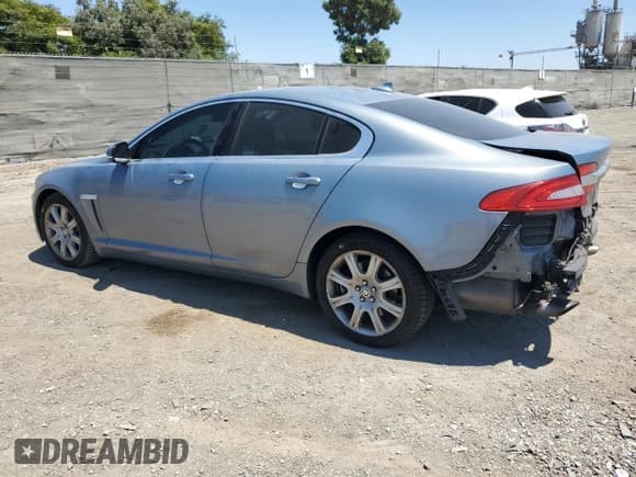 ✅ 2013 Jaguar XF RWD • VIN: SAJWA0E77D8S91277 • Lot: 63109595. Listed on Copart with 81,735 mi. Free auction sales archive from the USA and detailed vehicle history report at DreamBid. Image 2.