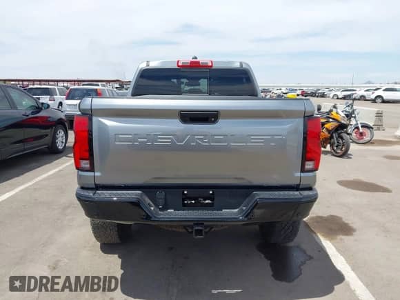 2023 Chevrolet Colorado 4WD ZR2 с VIN 1GCPTFEK3P1225990, выставлен на аукционе IAAI как лот 42316156 с пробегом 7 714 миль миль и . История ставок и продаж доступна на DreamBid. Изображение 16.