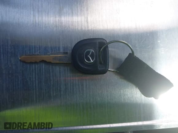 ✅ 2006 Suzuki Grand Vitara • VIN: JS3TD941664101264 • Lot: 42118193. Wystawiony na IAAI z przebiegiem 127 798 mil. Bezpłatny archiwum sprzedaży aukcyjnych z USA i szczegółowy raport historii pojazdu na DreamBid. Zdjęcie 11.